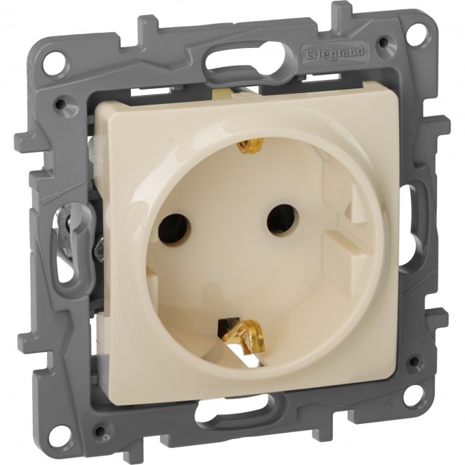 Розетка LEGRAND 2К+З со шторками немецкий стандарт 16 А 250 В Etika слоновая кость 672322 Розетка LEGRAND 2К+З со шторками немецкий стандарт 16 А 250 В Etika слоновая кость 672322