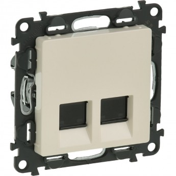 Информационная розетка LEGRAND Valena LIFE двойная RJ45 Кат.5е UTP с лицевой панелью слоновая кость