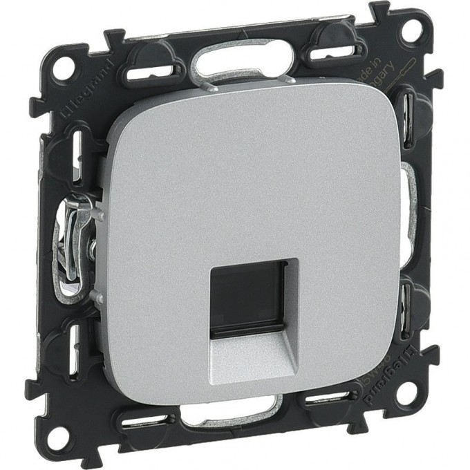 Розетка LEGRAND Valena ALLURE информационная одиночная RJ45 кат.5е UTP с лицевой панелью алюминий 753940 Розетка LEGRAND Valena ALLURE информационная одиночная RJ45 кат.5е UTP с лицевой панелью алюминий 753940