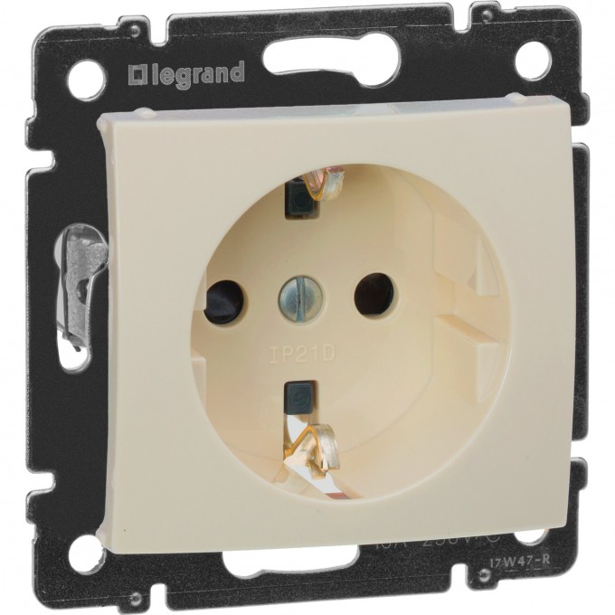 Силовая розетка LEGRAND Valena 2К+3 с защитными шторками на винтах 10/16 А 230/250 В слоновая кость 774321 Силовая розетка LEGRAND Valena 2К+3 с защитными шторками на винтах 10/16 А 230/250 В слоновая кость 774321