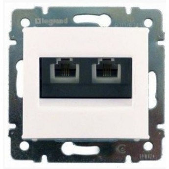Информационная розетка LEGRAND Valena RJ45 категория 6 UTP 2 выхода на захватах белый